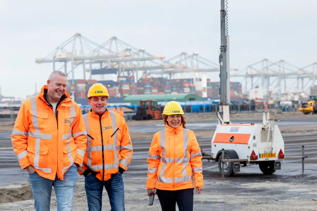 maasvlakte-eerste-steen