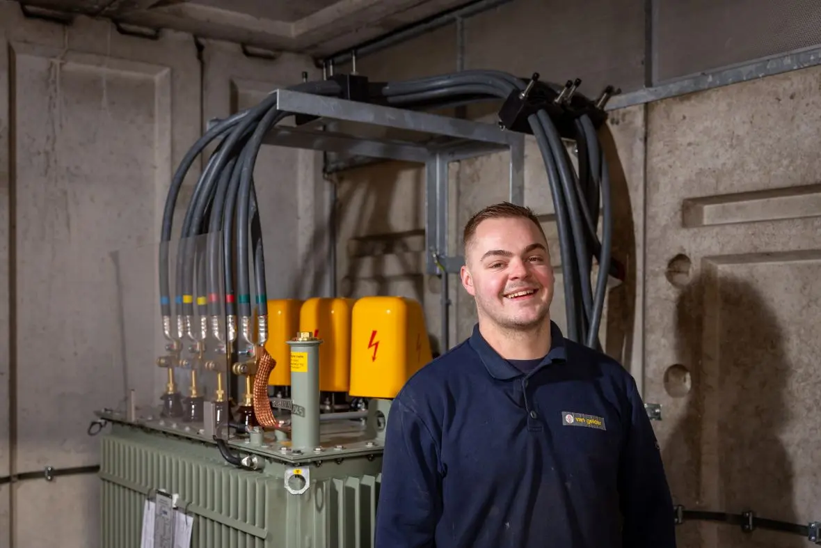 Monteur Middenspanning in transformatorhuisje