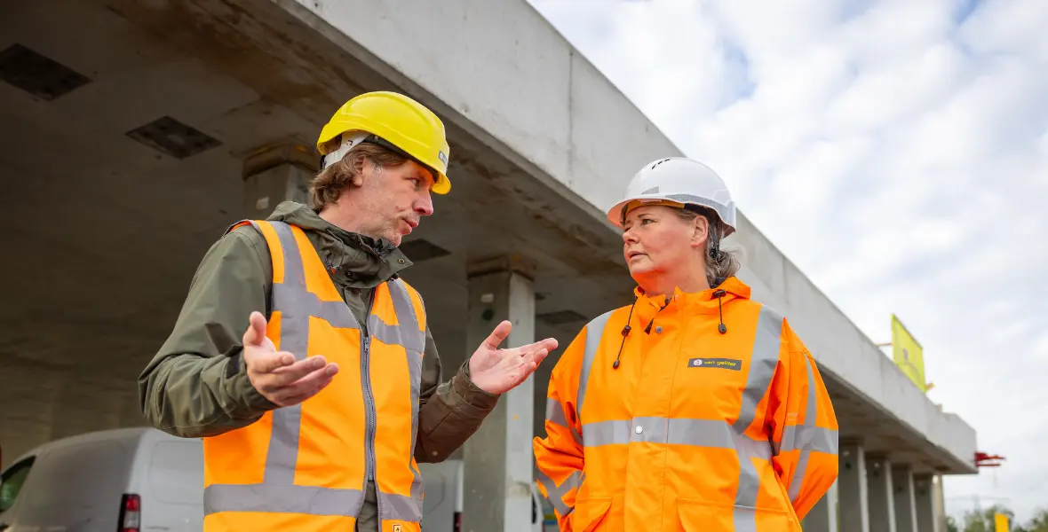 Twee collega's op project